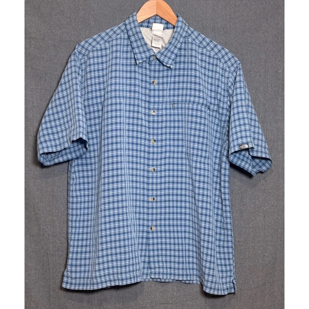 The North Face Mens XL Blue Plaid Short Sleeve Button Up Hiking Shirt